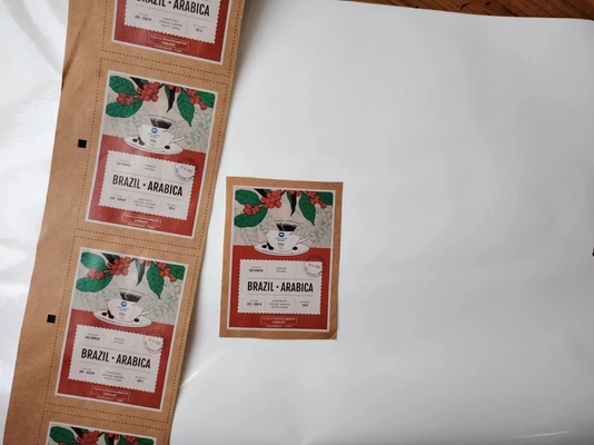 Produktkennzeichnung mit professionellen Aufklebern auf Verpackungsetiketten